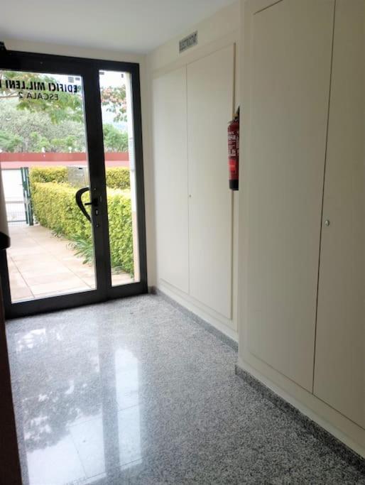 Apartamento En Primera Linea De Mar روساس المظهر الخارجي الصورة